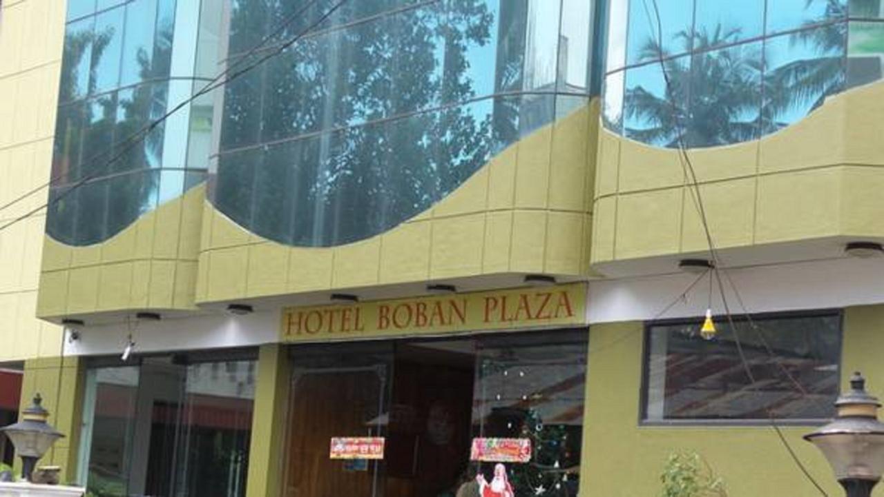 Hotel Boban Plaza Thiruvananthapuram ภายนอก รูปภาพ